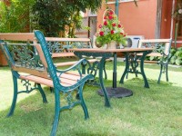 Garden Sit out