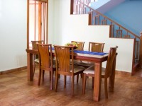 Dinning Table